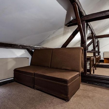 Hostel Seven Lwów Zewnętrze zdjęcie