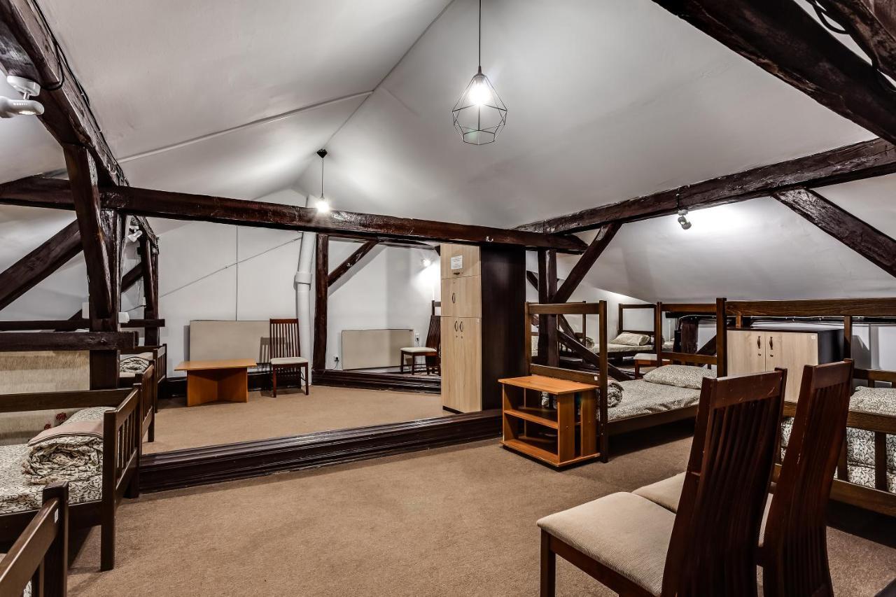 Hostel Seven Lwów Zewnętrze zdjęcie