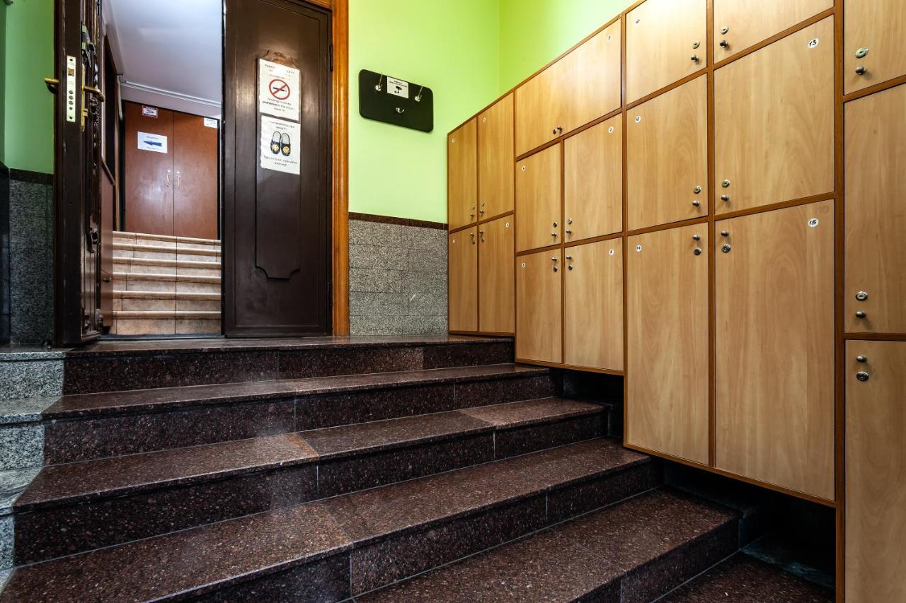 Hostel Seven Lwów Zewnętrze zdjęcie