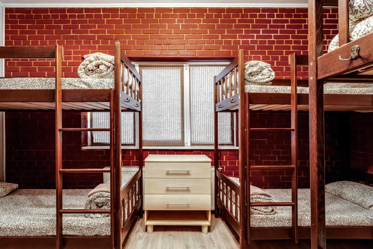 Hostel Seven Lwów Zewnętrze zdjęcie