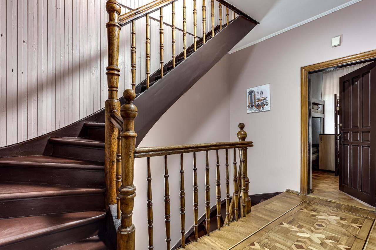 Hostel Seven Lwów Zewnętrze zdjęcie